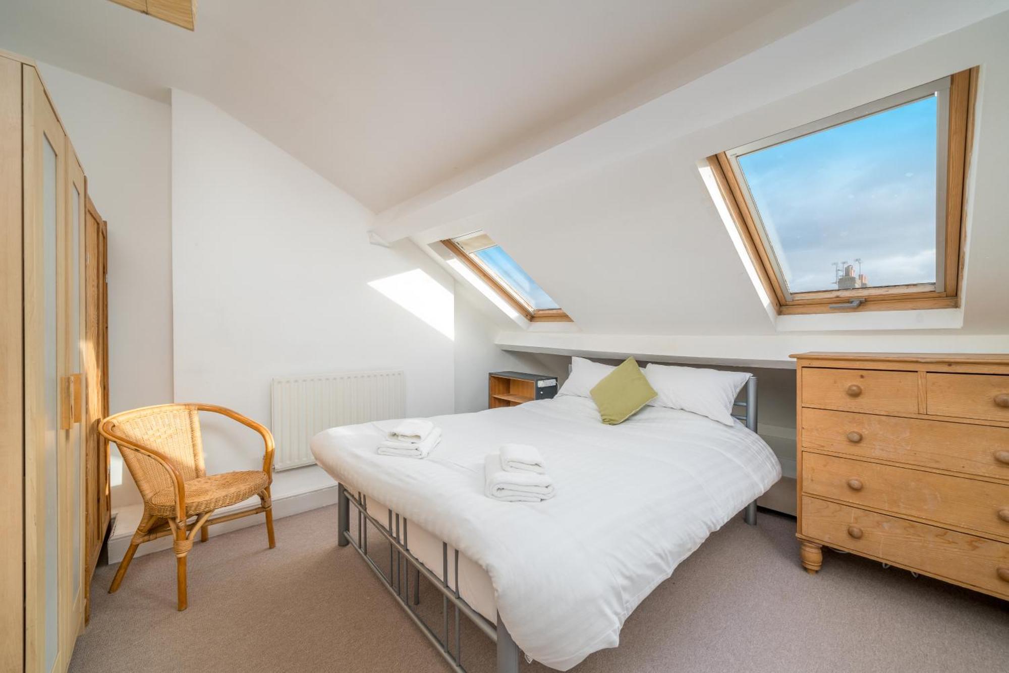Cozy Maisonette Near Abbey Road Appartement Londen