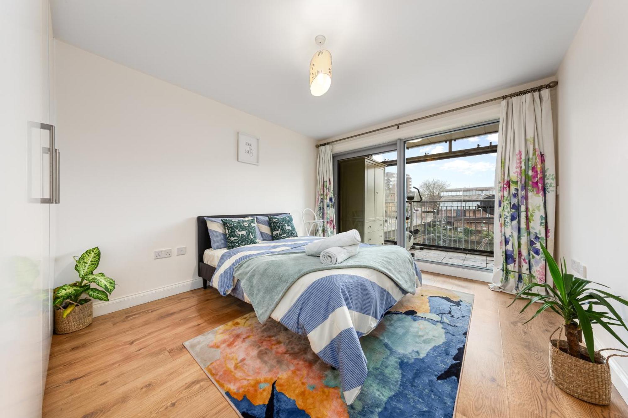 Modern Spacious 1 Bedroom Flat In Camden Appartement Londen