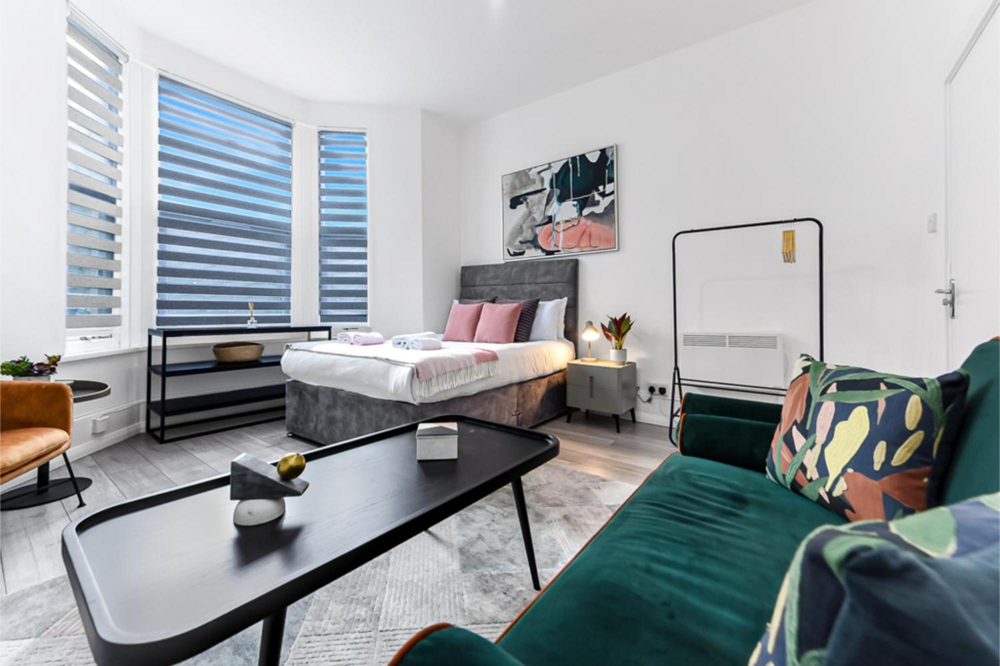 Apartamento Stylish And Convenient 2bd Flat W/ Outdoor Space Londres