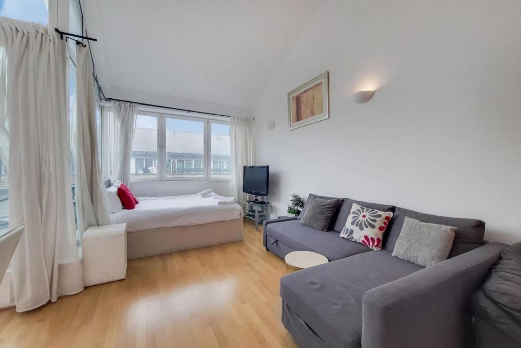 2&3 Bedrooms Near Excel - Modern Spacious For Larger Groups Londres