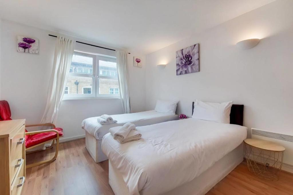 2&3 Bedrooms Near Excel - Modern Spacious For Larger Groups Appartement