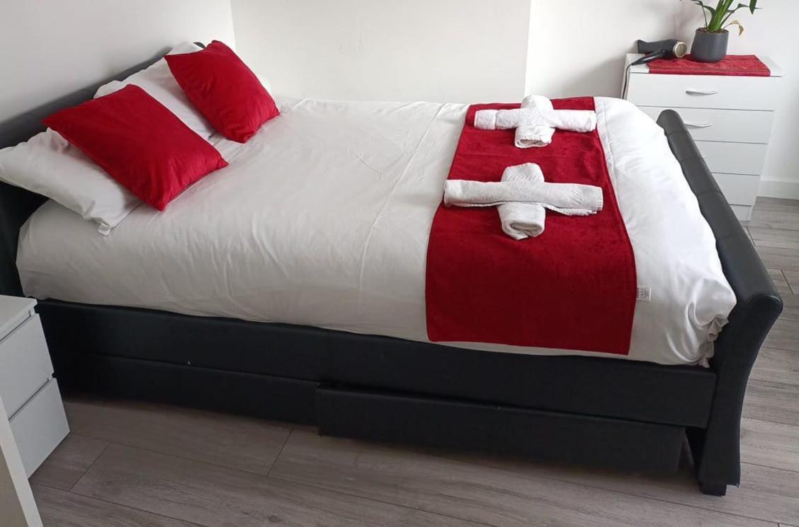 Gresham - Close To Excel, Contractors, Relocators, Paid Parking Hébergement de vacances
