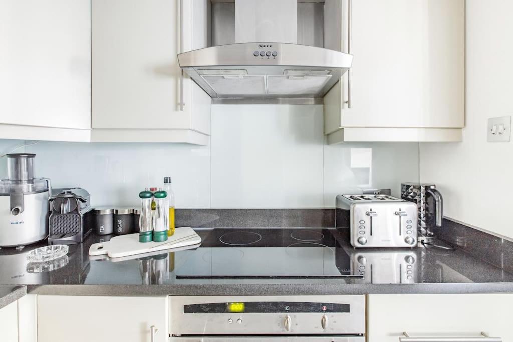 Comfortable 4 Bed Mews Town House Near Hyde Park * Londres