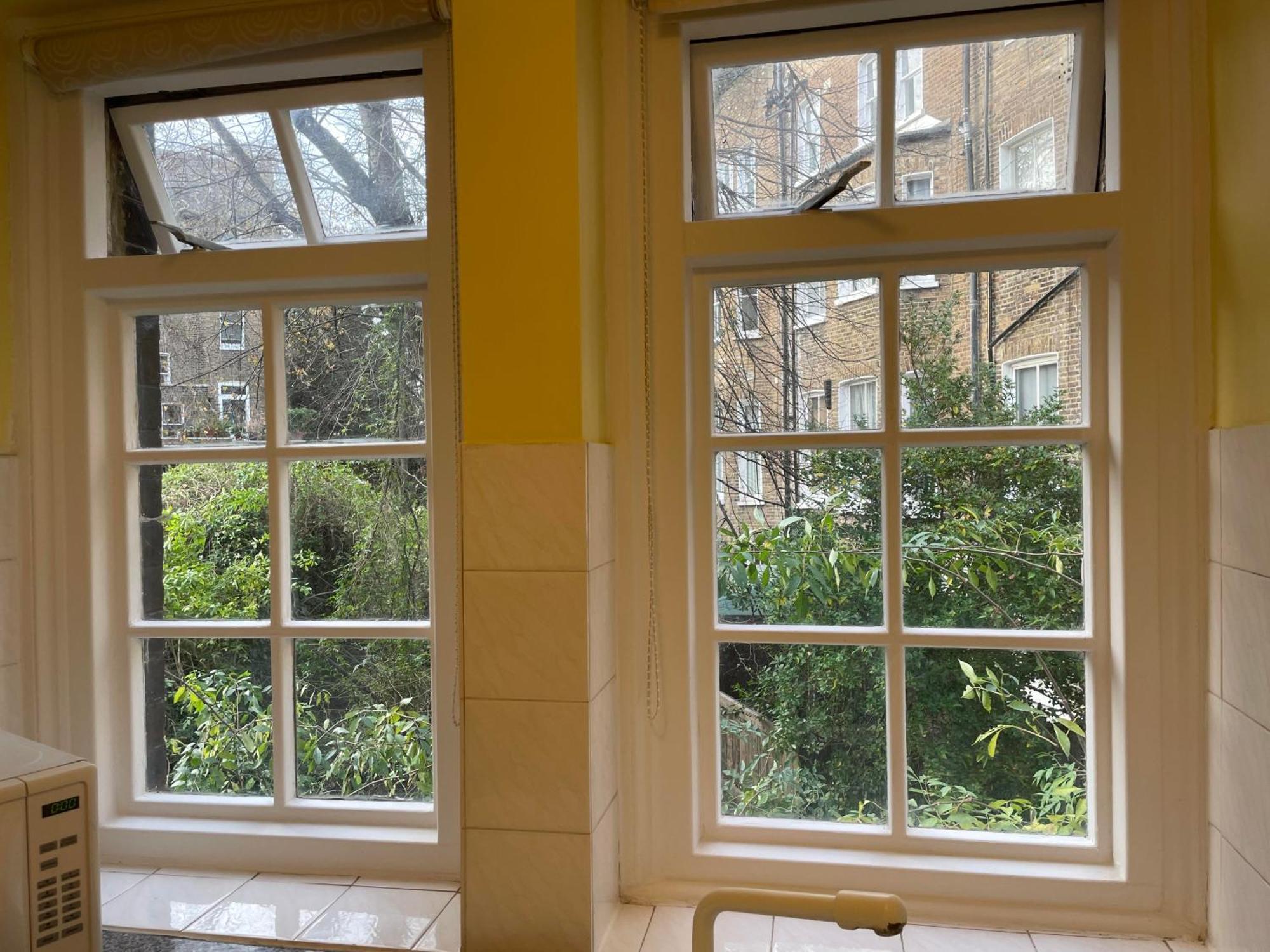 1 Bedroom In The Heart Of West *