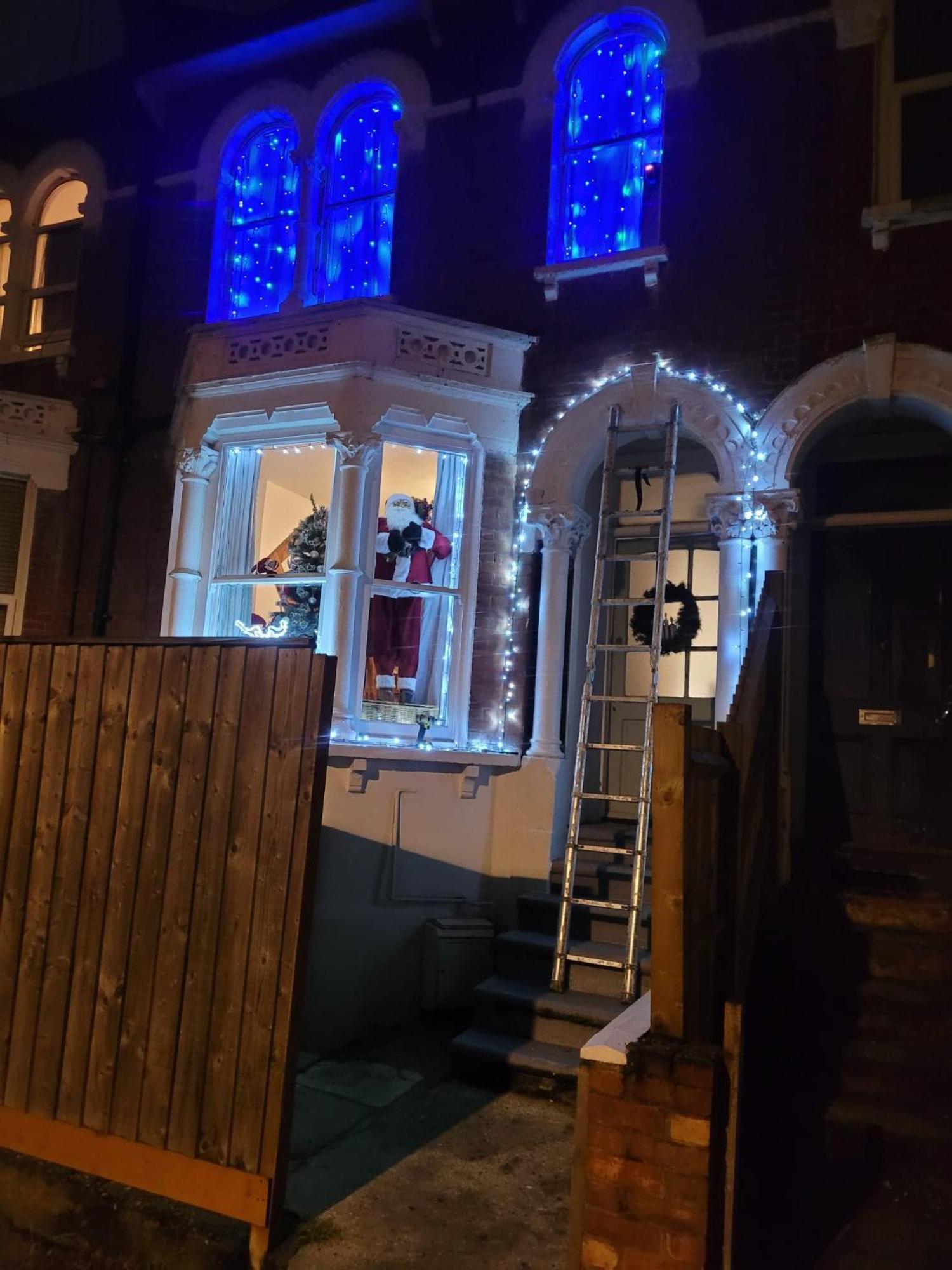 Сasa de vacaciones 3-bed House In Self-contained In Ladywell *