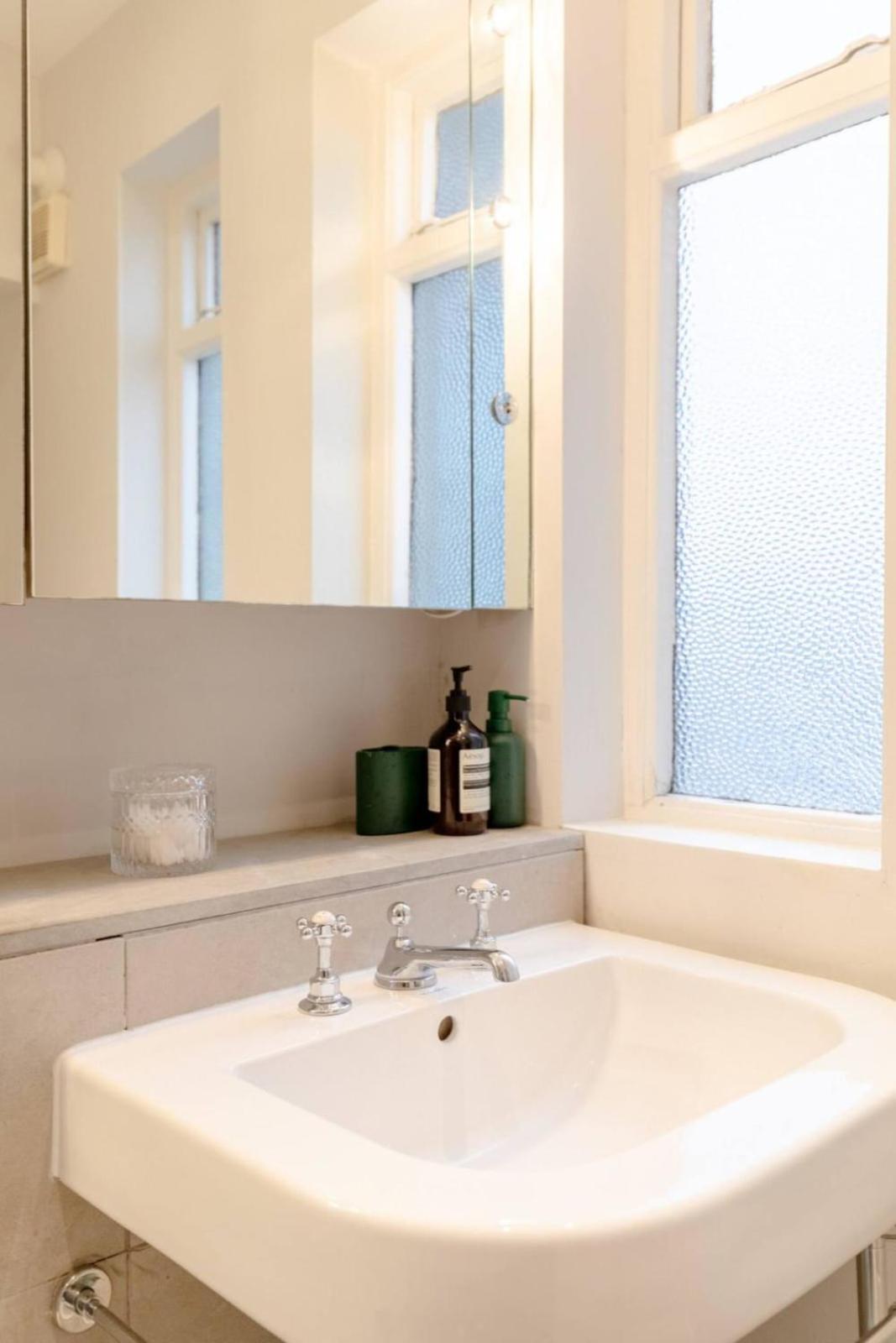 Elegant 1bd Flat In The Heart Of Notting Hill! Appartement Londres