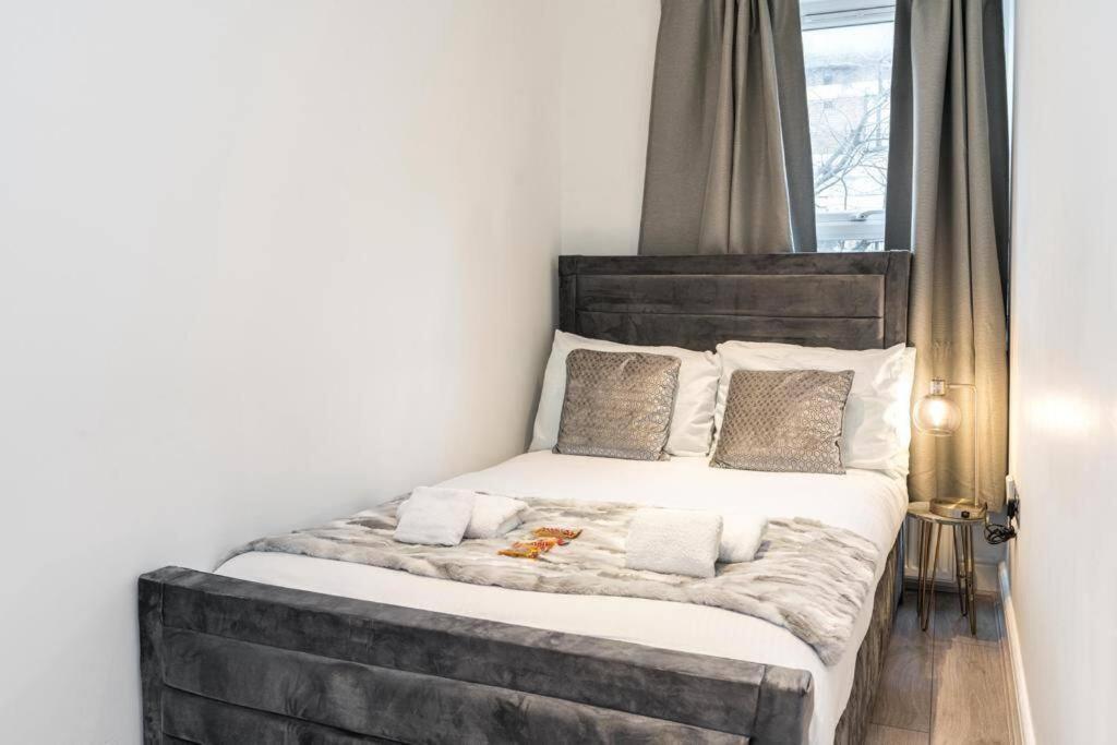 Stylish 2bed With Sky Window Londres