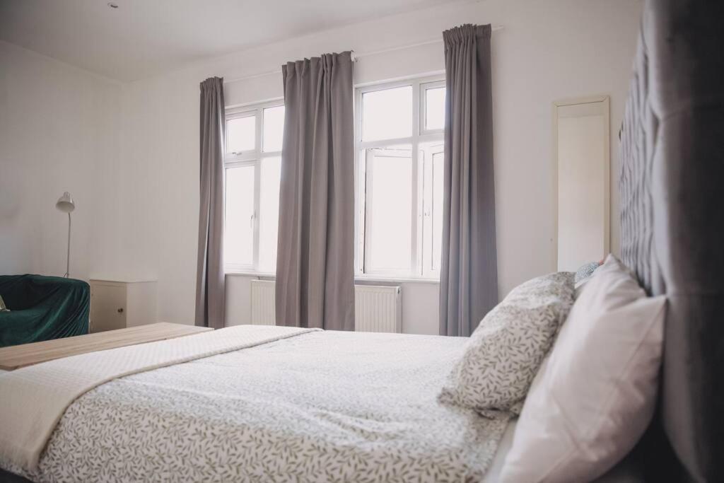 2 Bedrooms Flat In Hammersmith Londres
