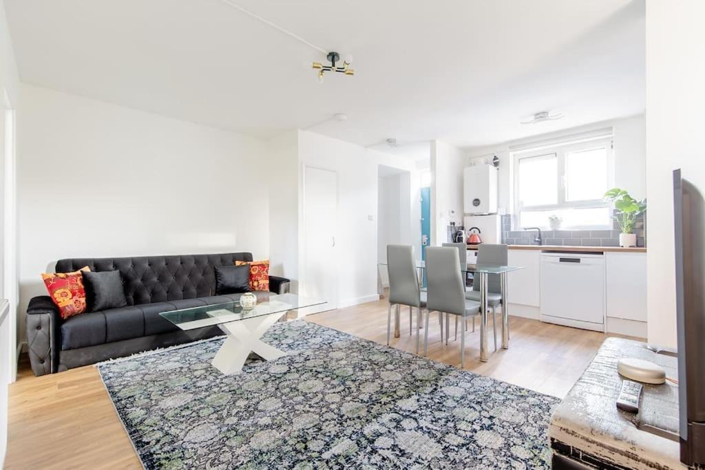 *brand New 1 Bedroom Flat In London* Londres