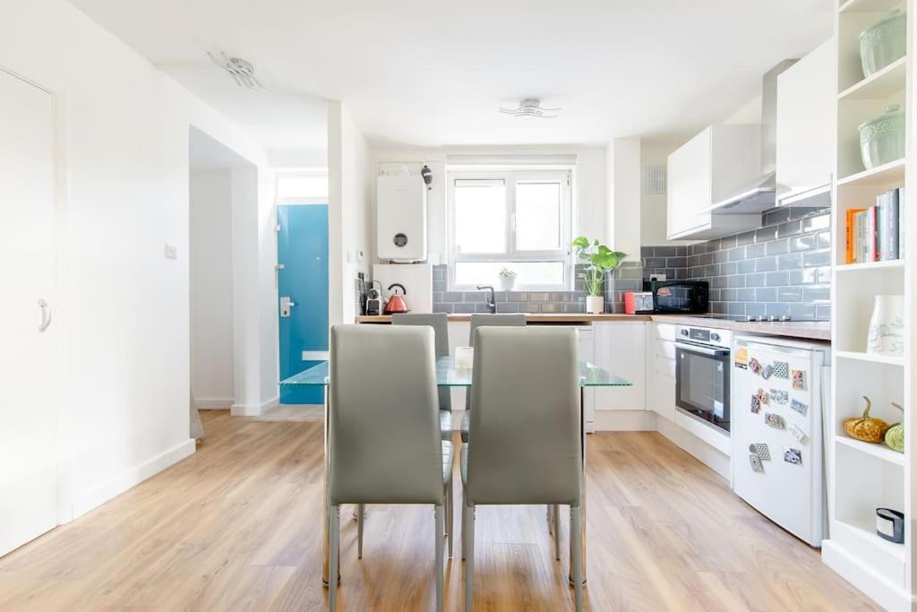 Apartamento *brand New 1 Bedroom Flat In London* *
