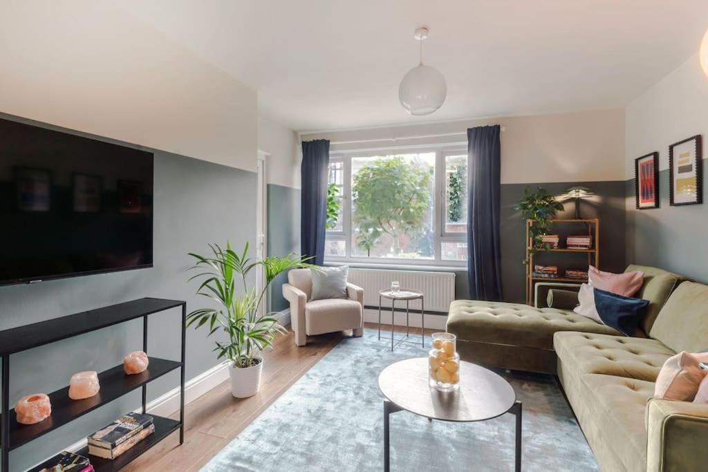 The Clissold, Two Bedroom N5 Apartamento Londres