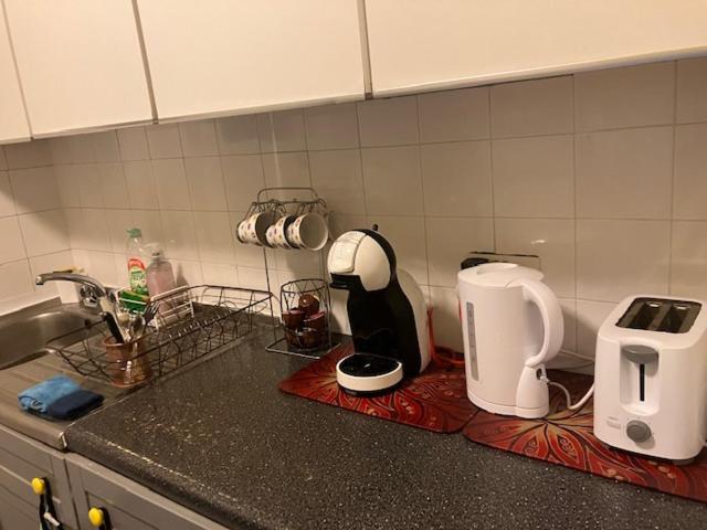 Comfy Rooms. Shared East Homestay. * Londres