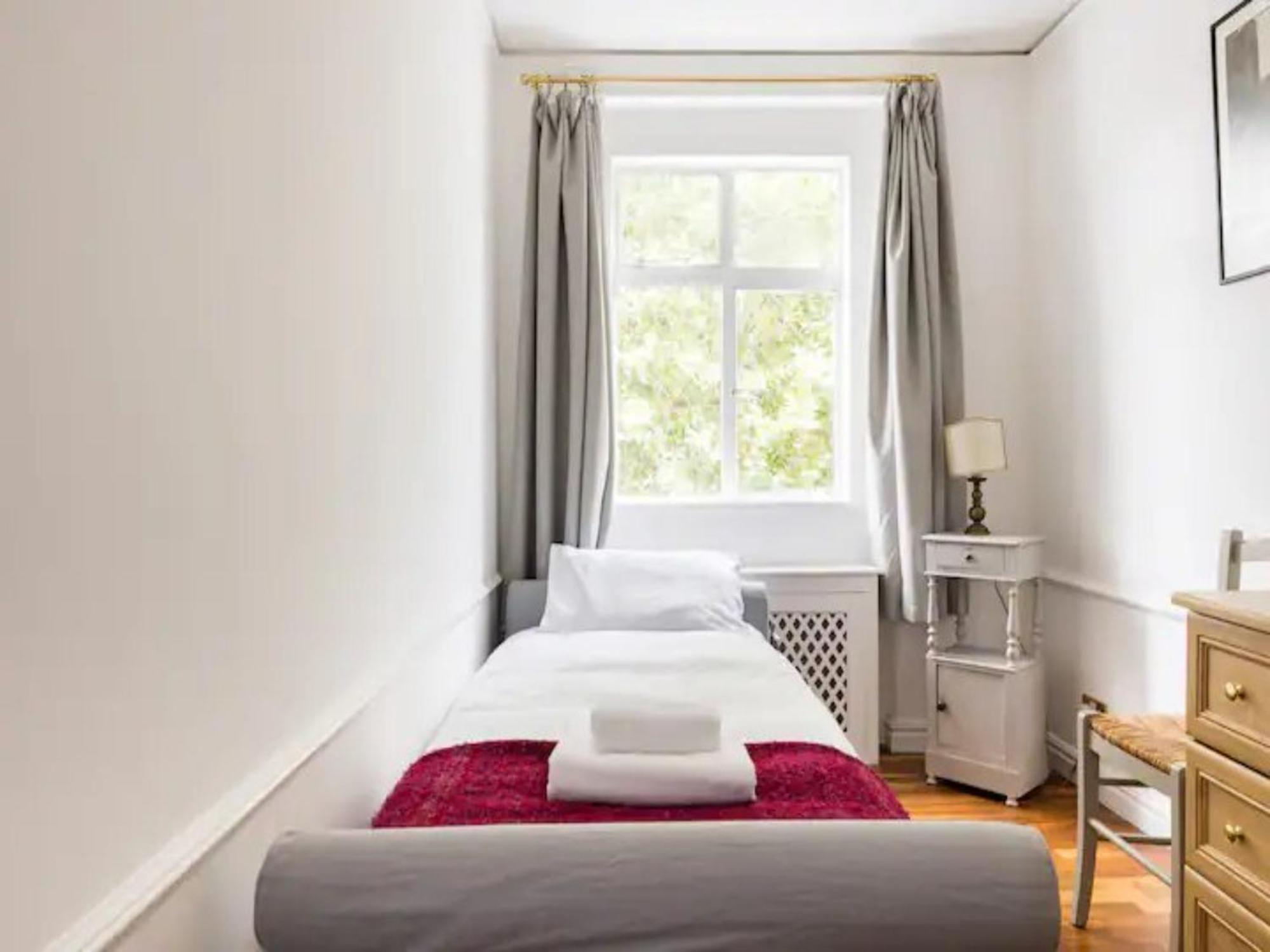 Pass The Keys Spacious And 2 Bedroom Flat In Chelsea Appartement