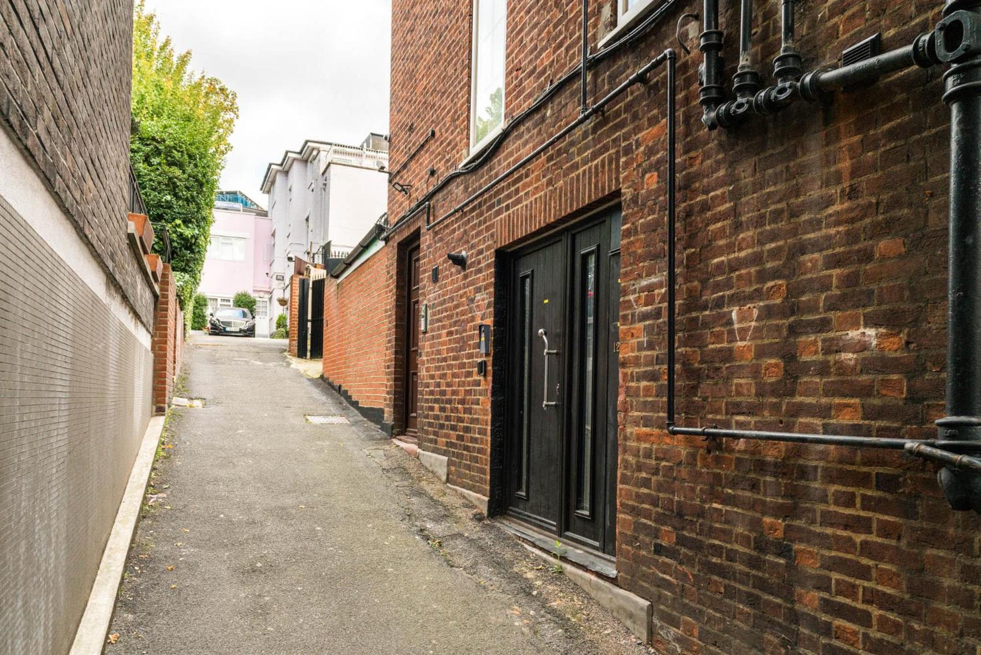 Casa de férias Huge Fully Equipped Studio 1 Min From Tube Station Londres