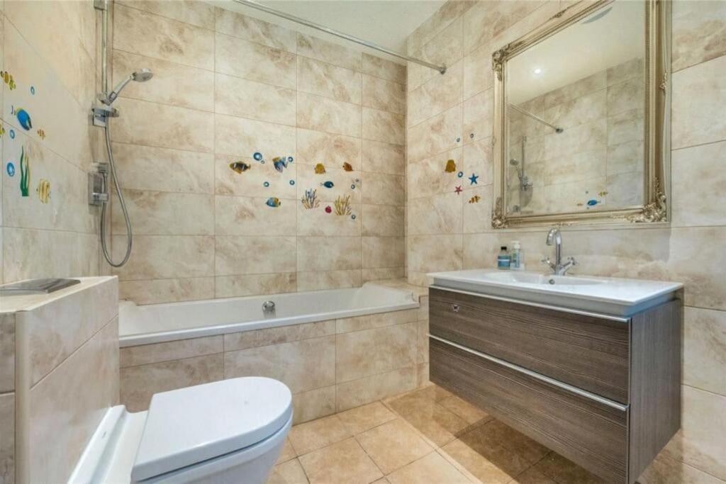 Stylish Hampstead Flat With Character And Charm *