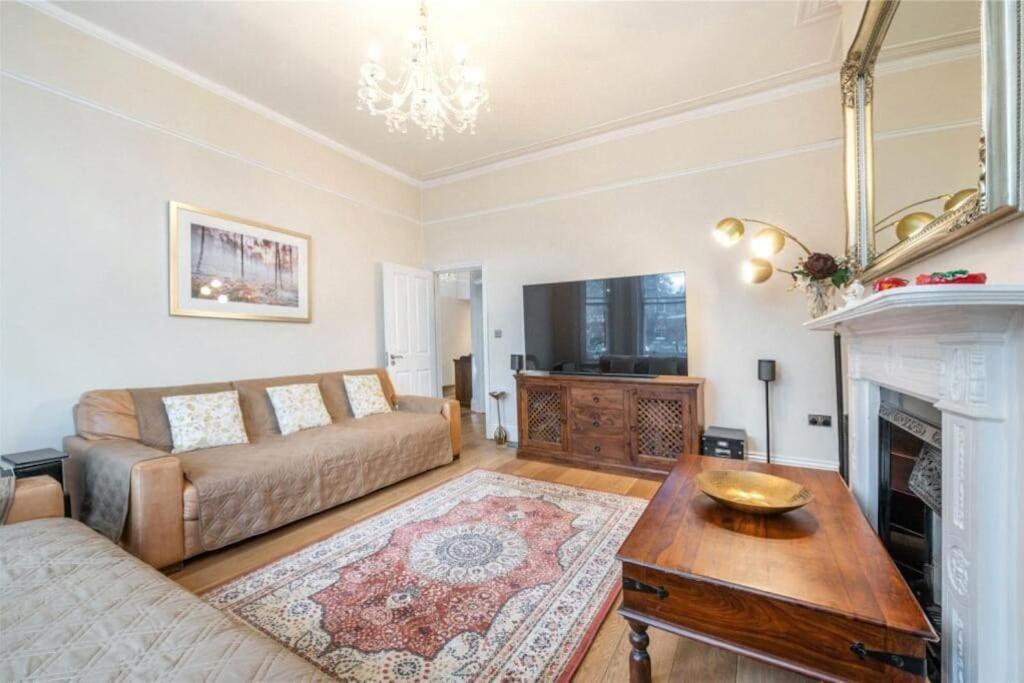 Stylish Hampstead Flat With Character And Charm Appartement