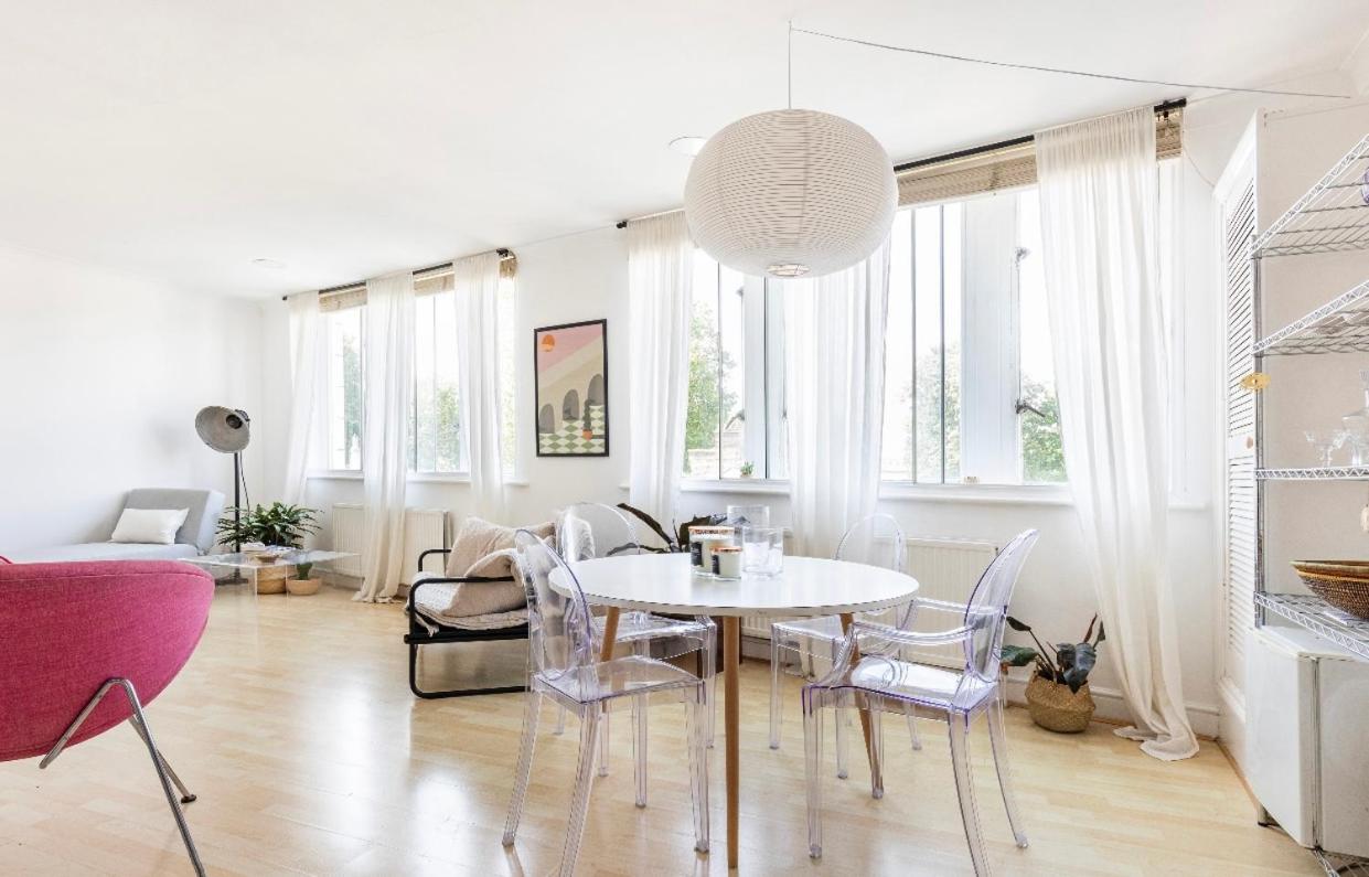 Gracefully Chic And Undeniably Beautiful Apartment-sustainable Living Appartement