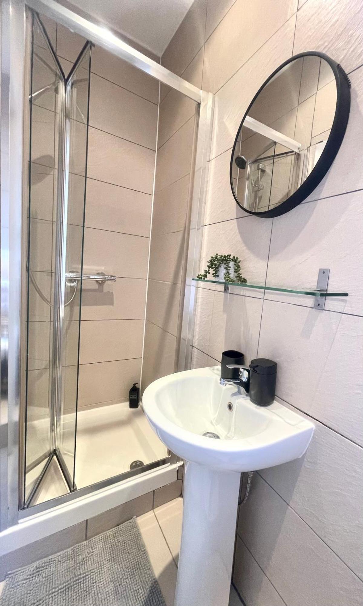 A Fantastic One Double Bedroom Flat *