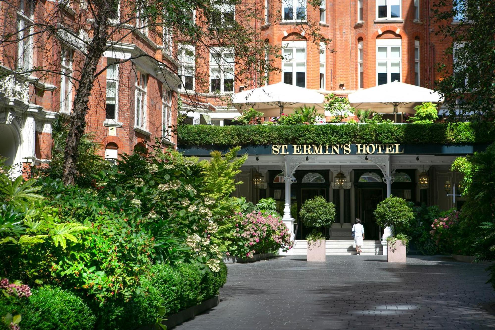 St. Ermin's Hotel, Autograph Collection 4*