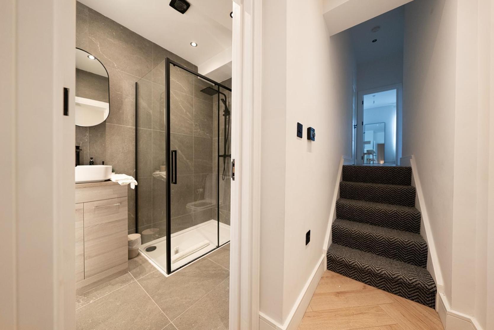 The Battersea Scenery - Elegant 2bdr Flat Apartment *
