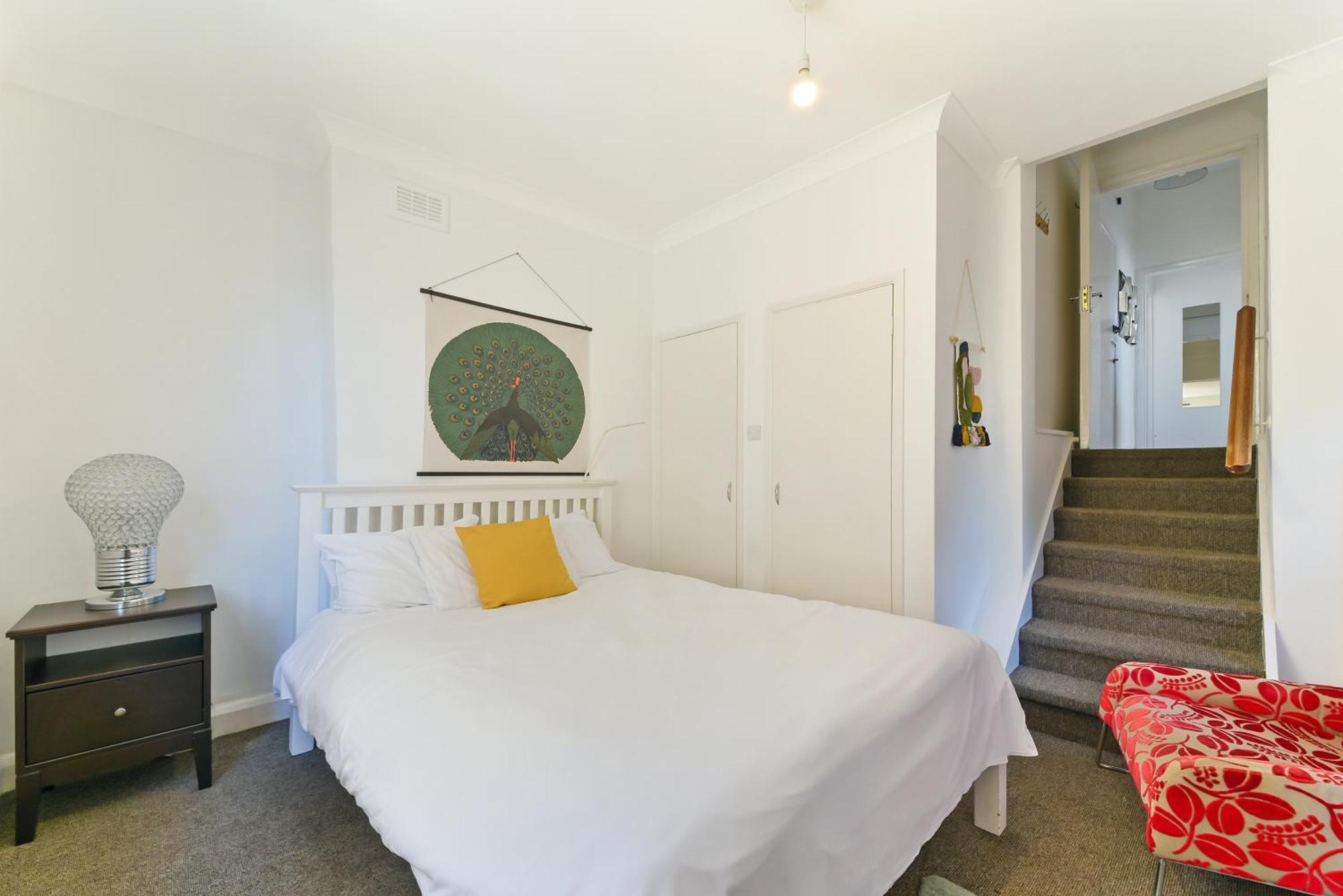 Spacious Maida Vale 2 Bed Apartment *