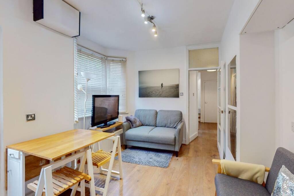 Apartment Stunning 2bdr With Beautiful Garden London