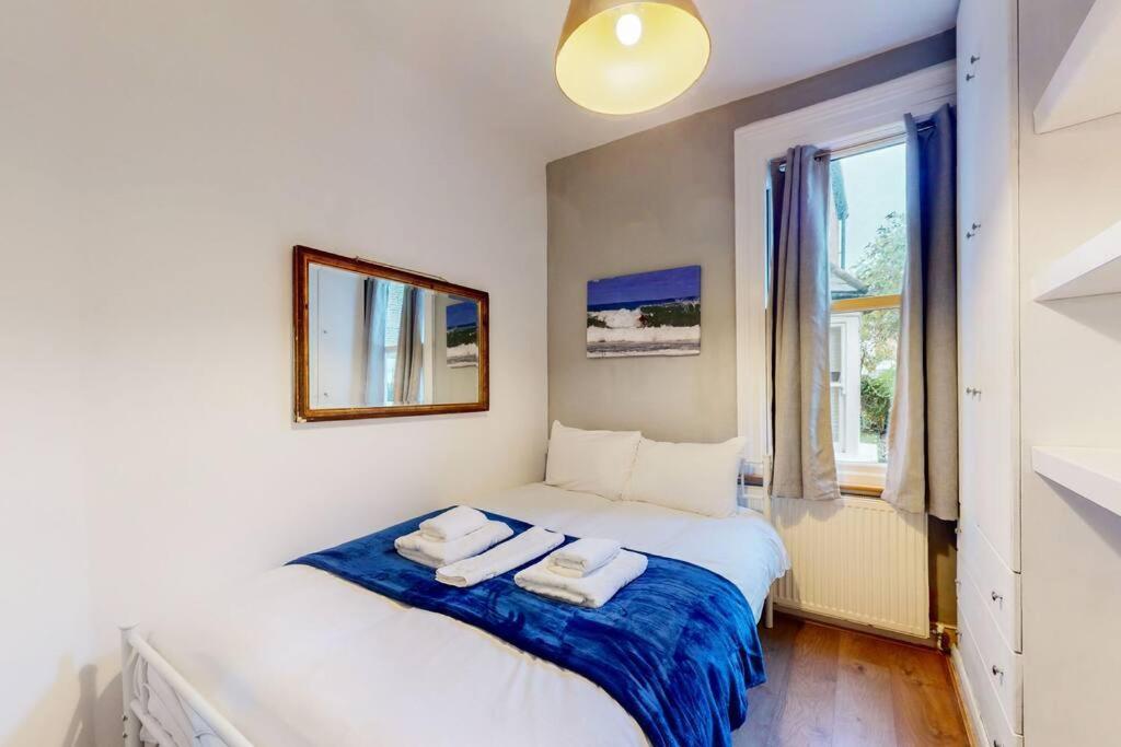 Stunning 2bdr With Beautiful Garden Apartment London