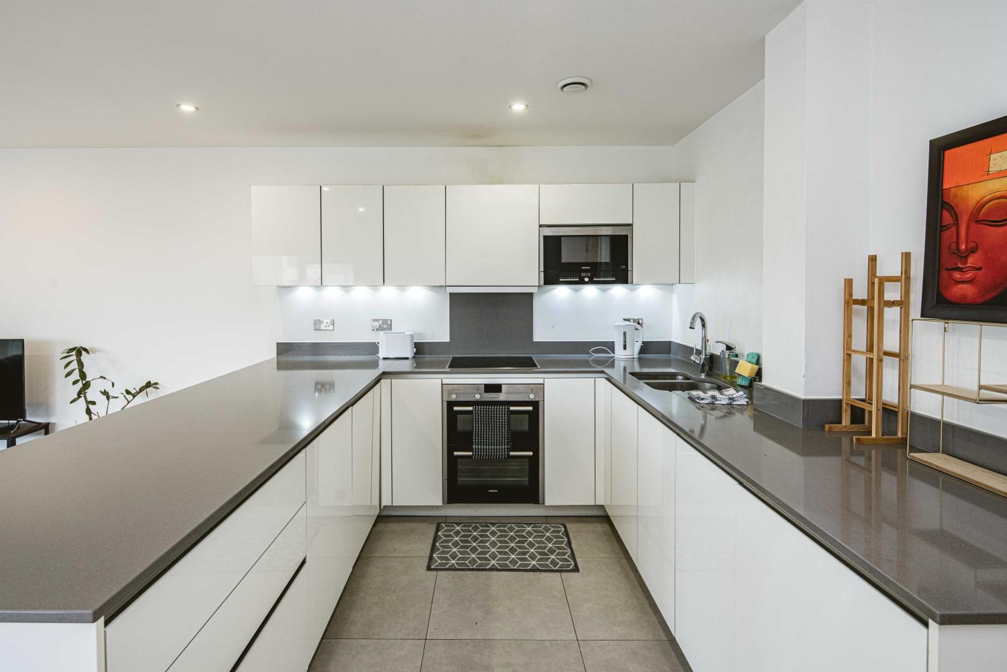 2bed Flat With The View/kingston Apartamento