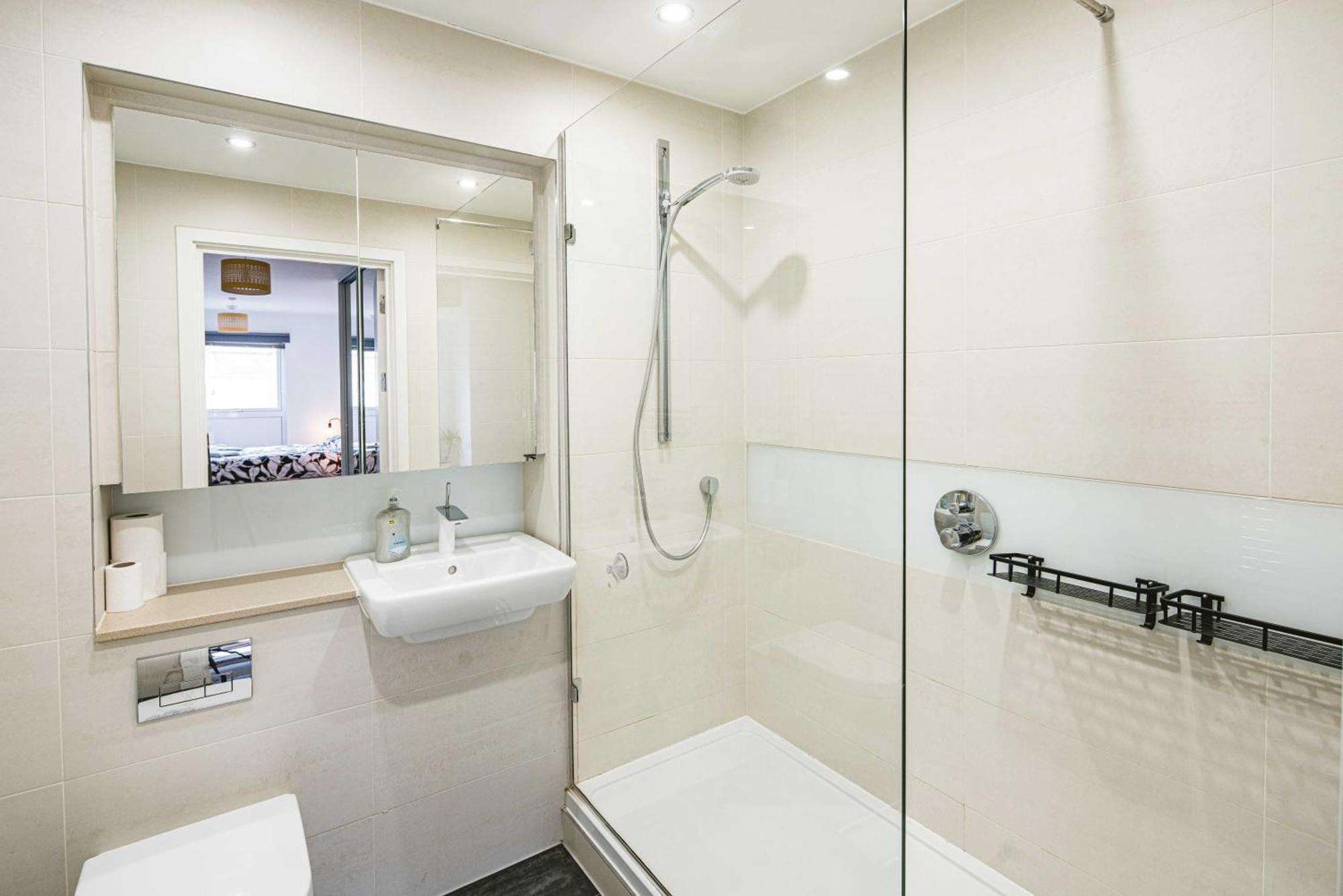 Apartamento 2bed Flat With The View/kingston Londres