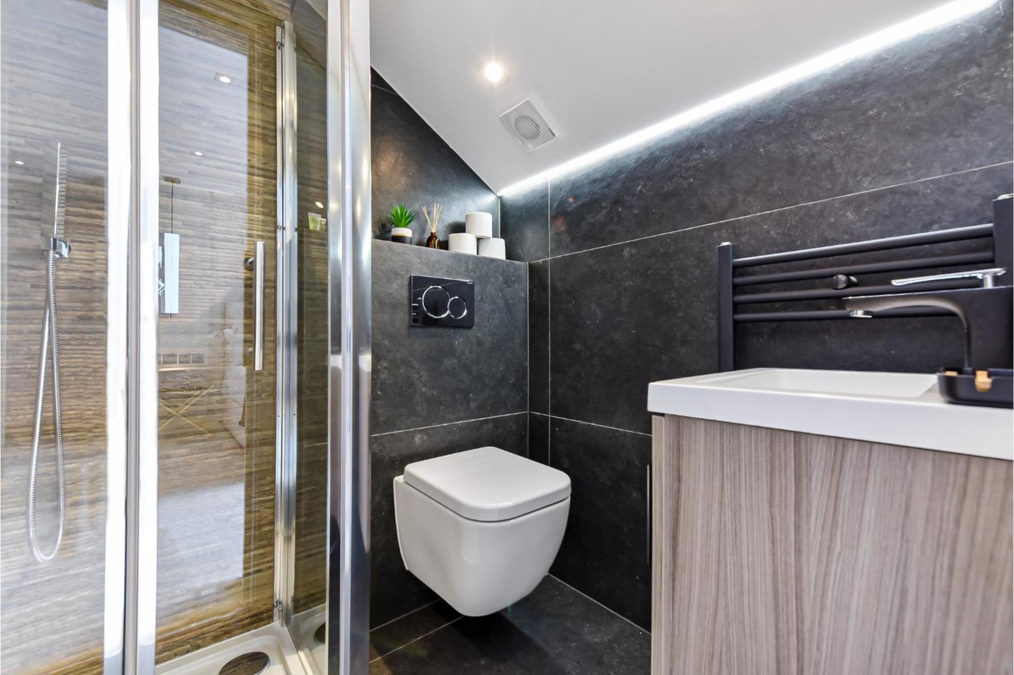 Creative Stylings 2 Bedroom In Wembley Park