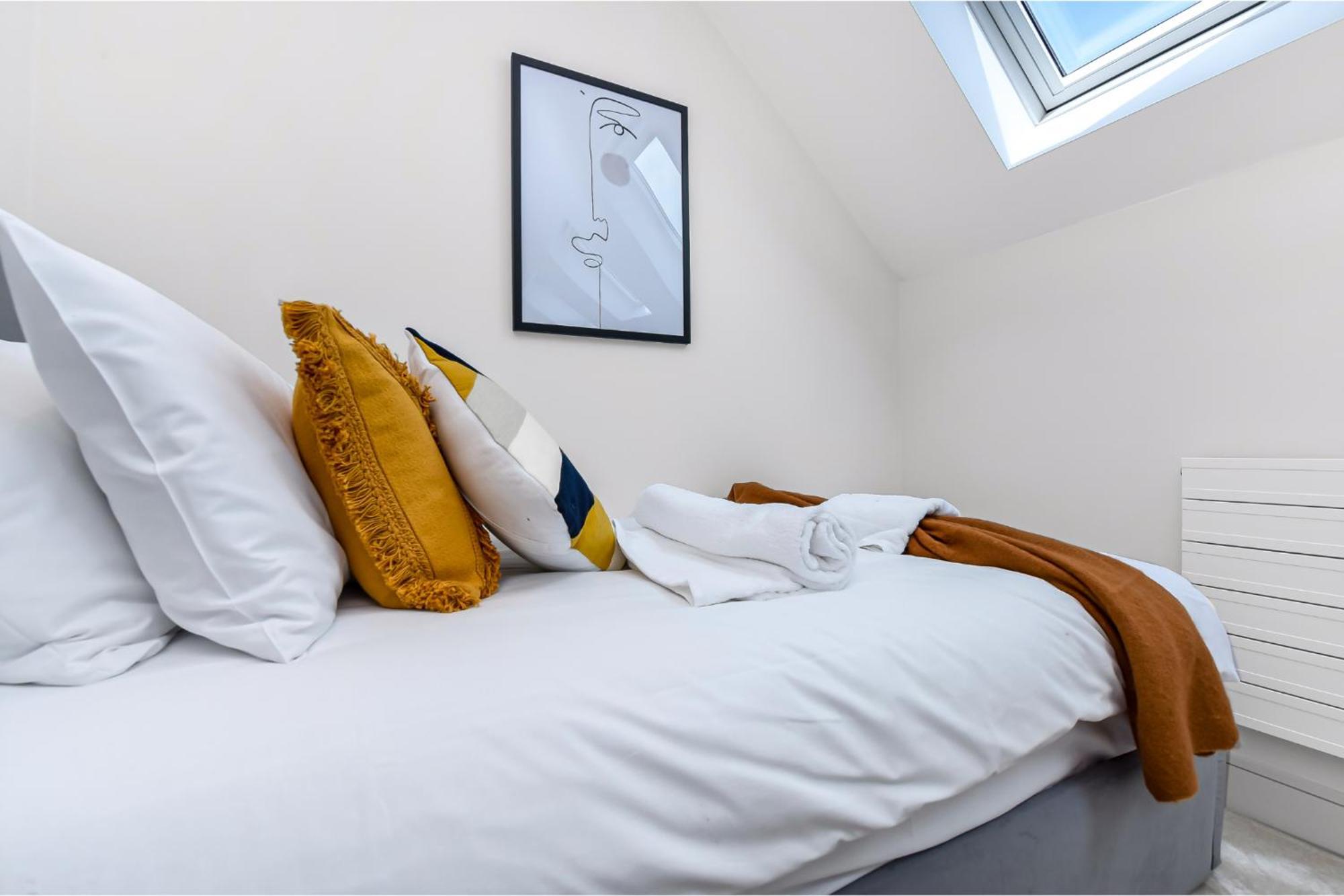 Creative Stylings 2 Bedroom In Wembley Park * Londres