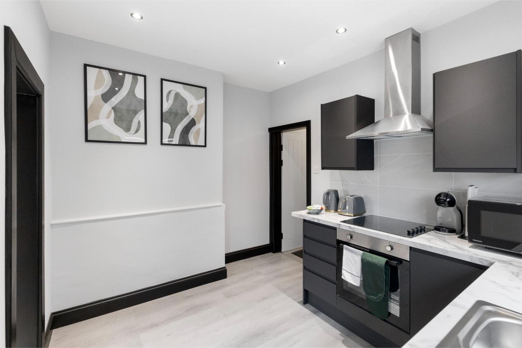 Luxurious Evergreen Flat Sleeps 4 Appartement