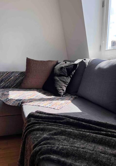 , Bright And Modern Flat Up To 4 People