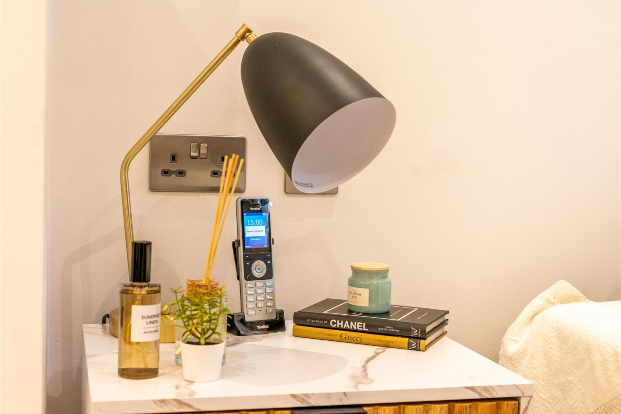 Apartamento Chic Studio W/ Outdoor Space -excellent Location
