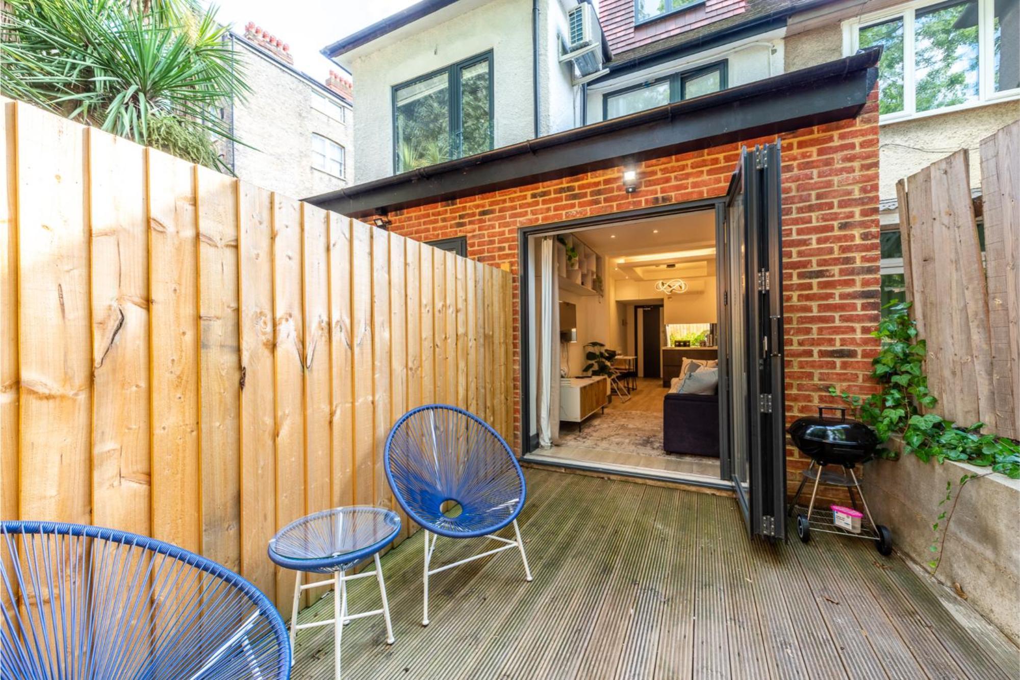 Chic Studio W/ Outdoor Space -excellent Location Apartamento *