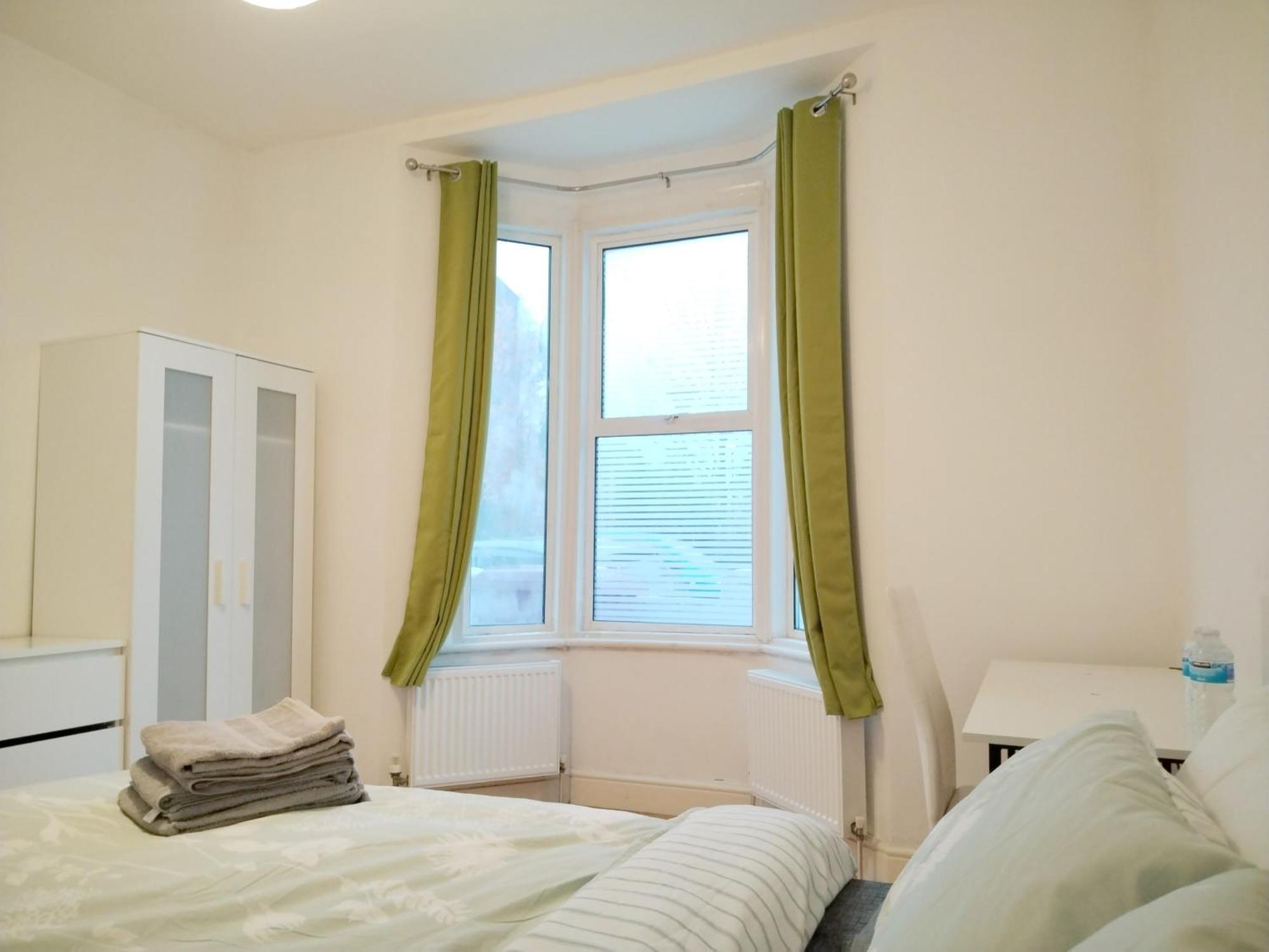 Cosy Near Canary Wharf & The O2 Pensión Londres