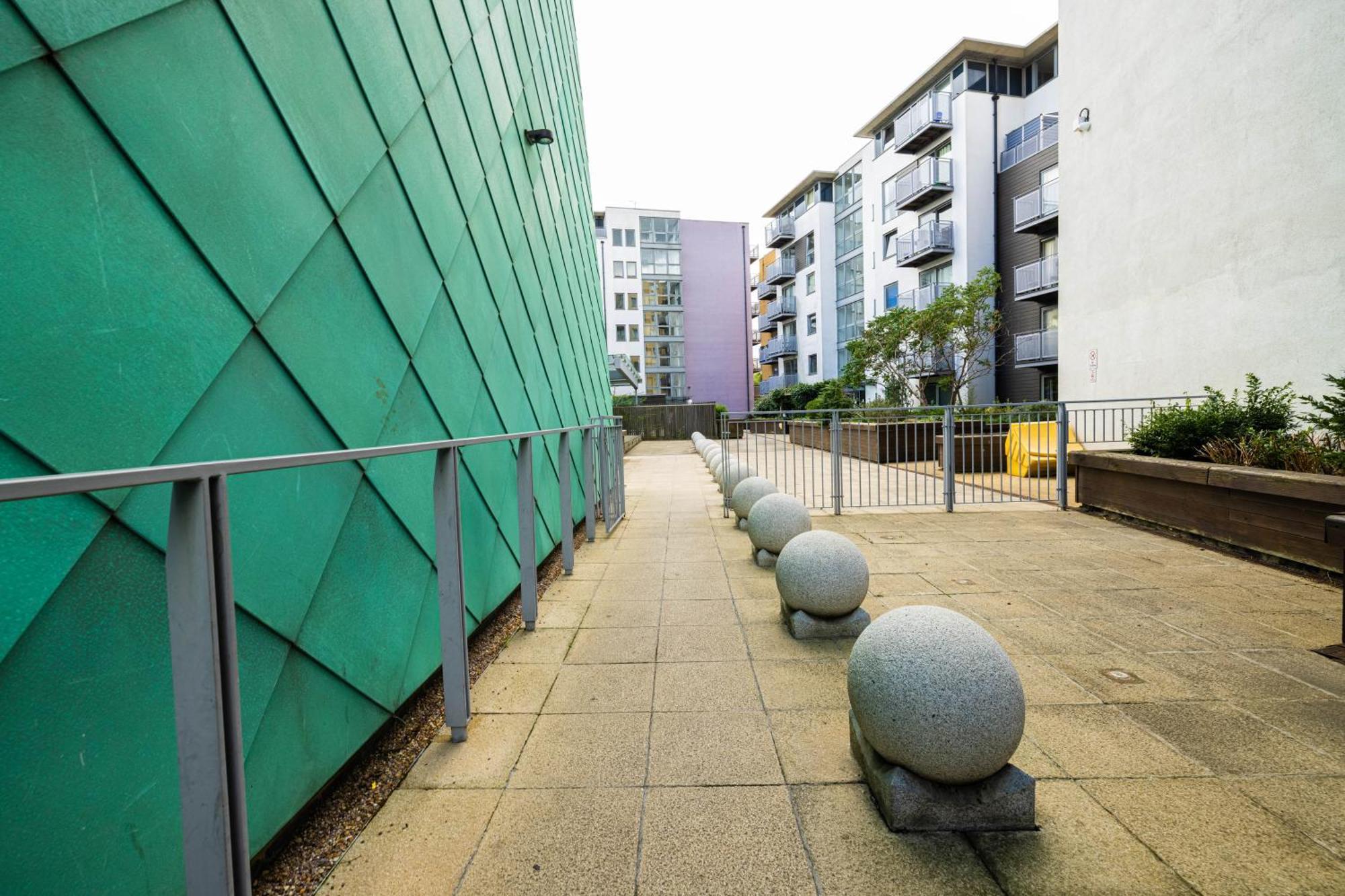 Beautiful And Spacious 2-bed In Londres