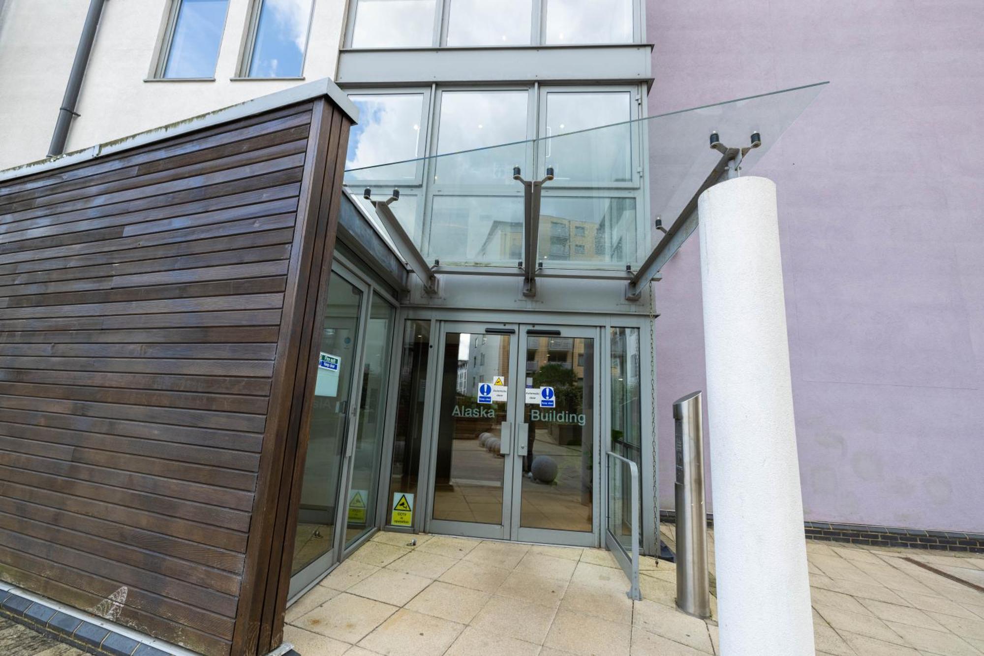 Beautiful And Spacious 2-bed In * Londres