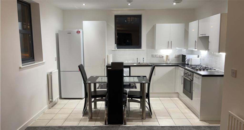 Apartment Canary Wharf View London