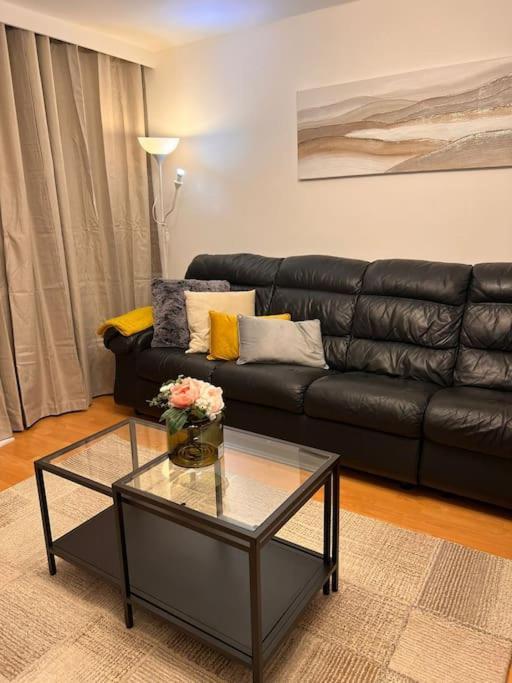 Stunning 2 Bedroom Duplex In The Heart Of * Londres