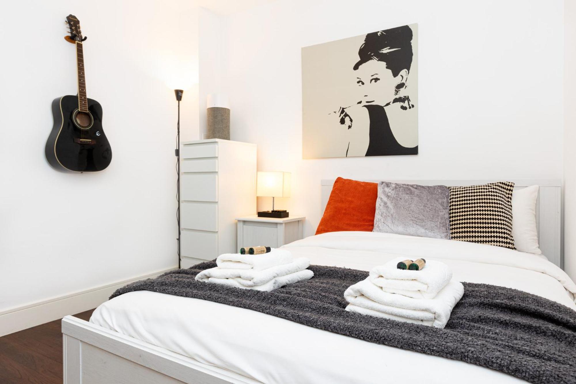 Bright & Cozy 1 Bdr Apt Wcharming Private Terrace Apartment *