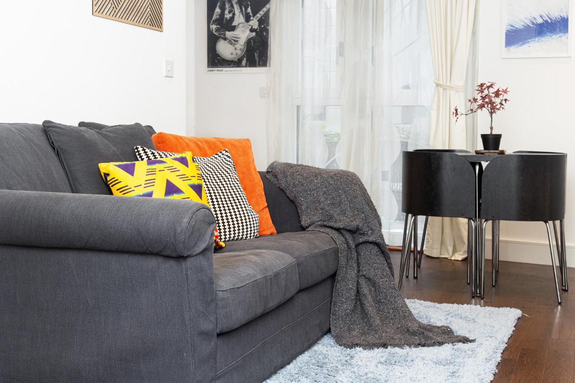 Bright & Cozy 1 Bdr Apt Wcharming Private Terrace Apartment
