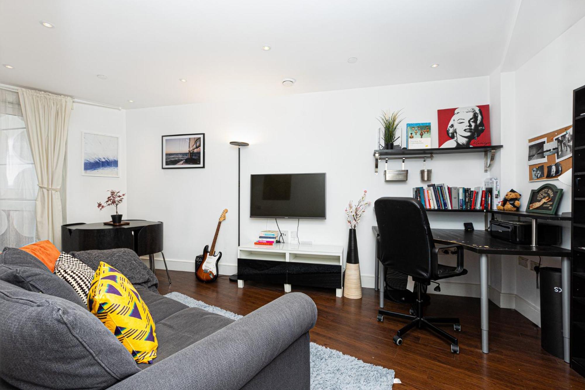 Apartment Bright & Cozy 1 Bdr Apt Wcharming Private Terrace