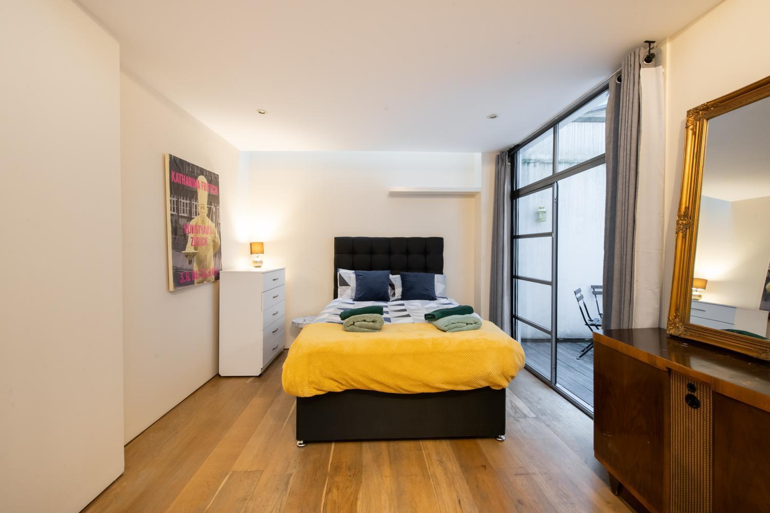 Appartement Pollen Street, Three-bedroom Flat *