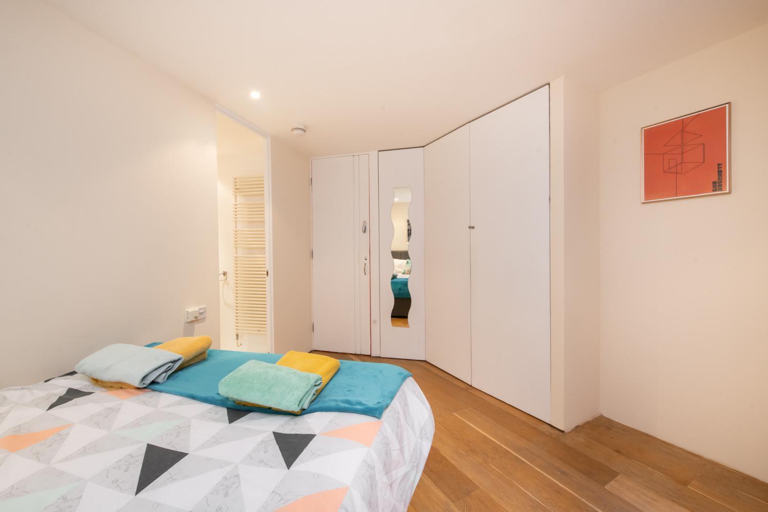 Appartement Pollen Street, Three-bedroom Flat