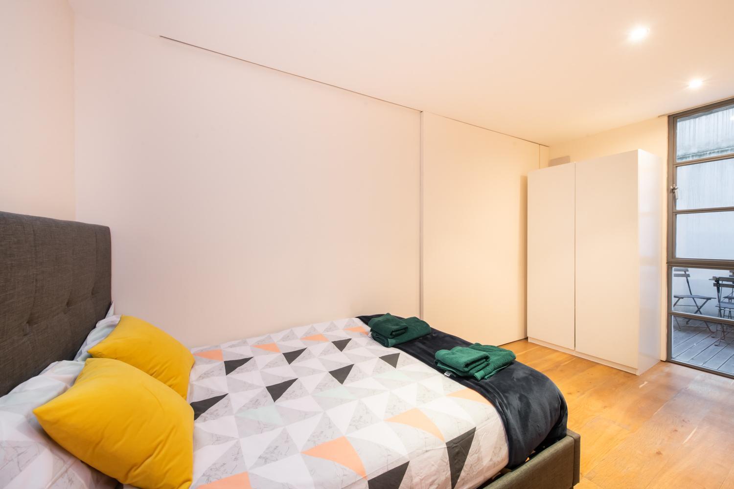 Pollen Street, Three-bedroom Flat Appartement Londres