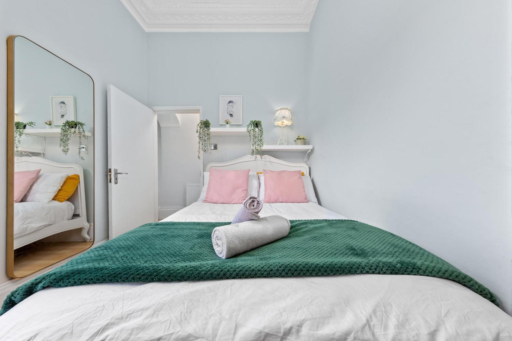 Appartement Artist's Bright Hampstead Heath Village 2 Bed Londres