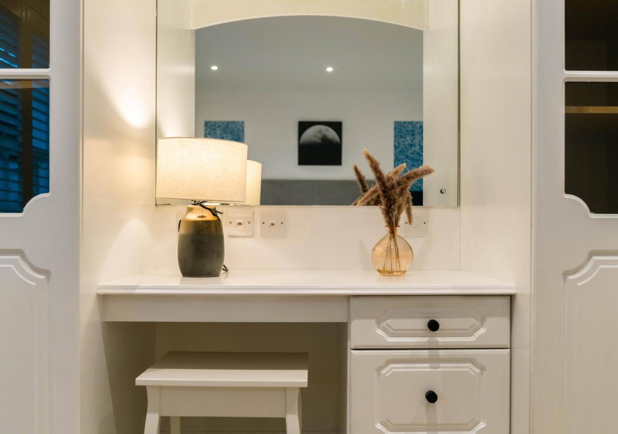 4 Bedrooms Peaceful Abbey Rd - St Johns Wood
