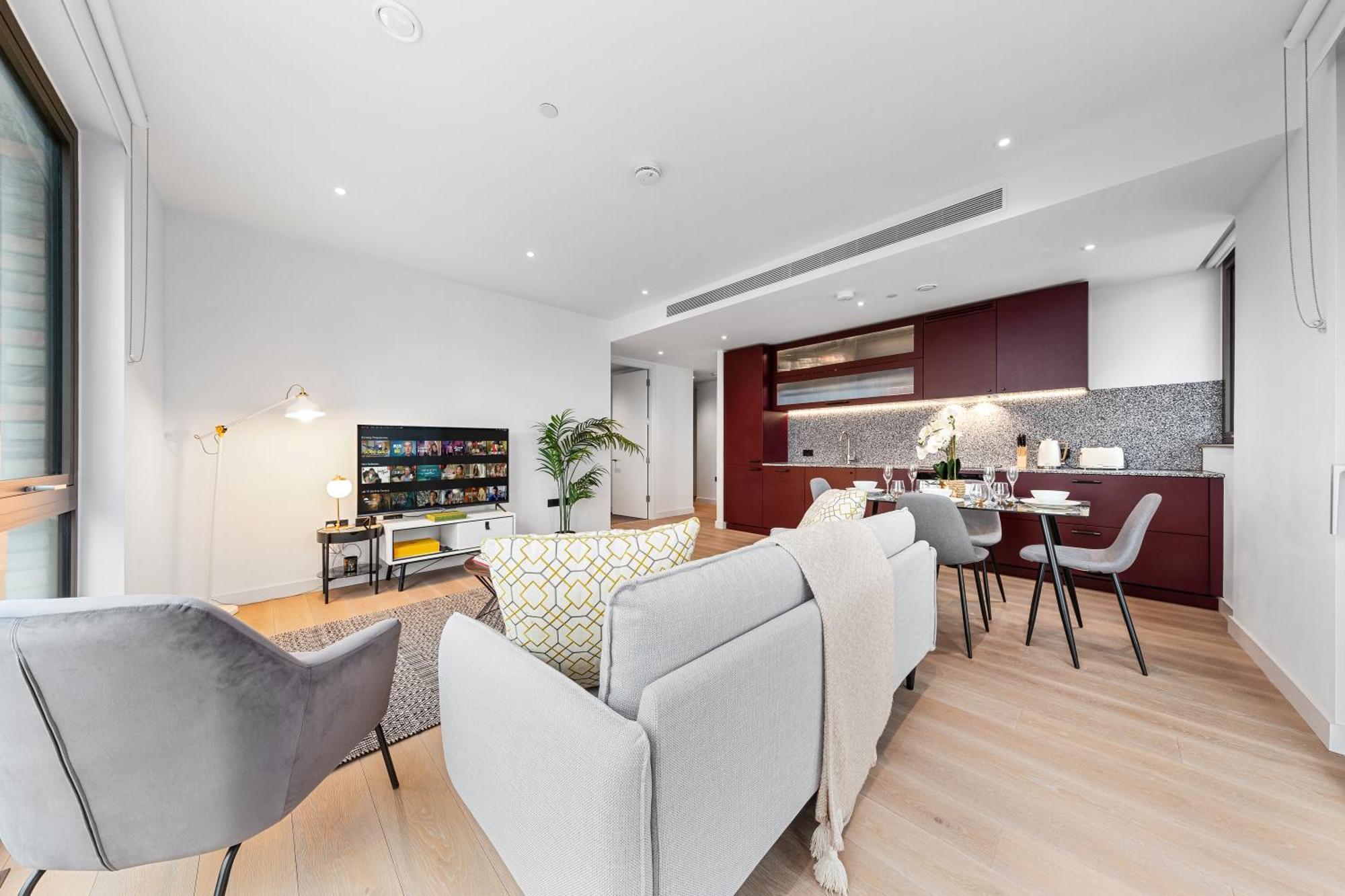 New 2 Bedroom Flat Riverview Balcony Appart hôtel *