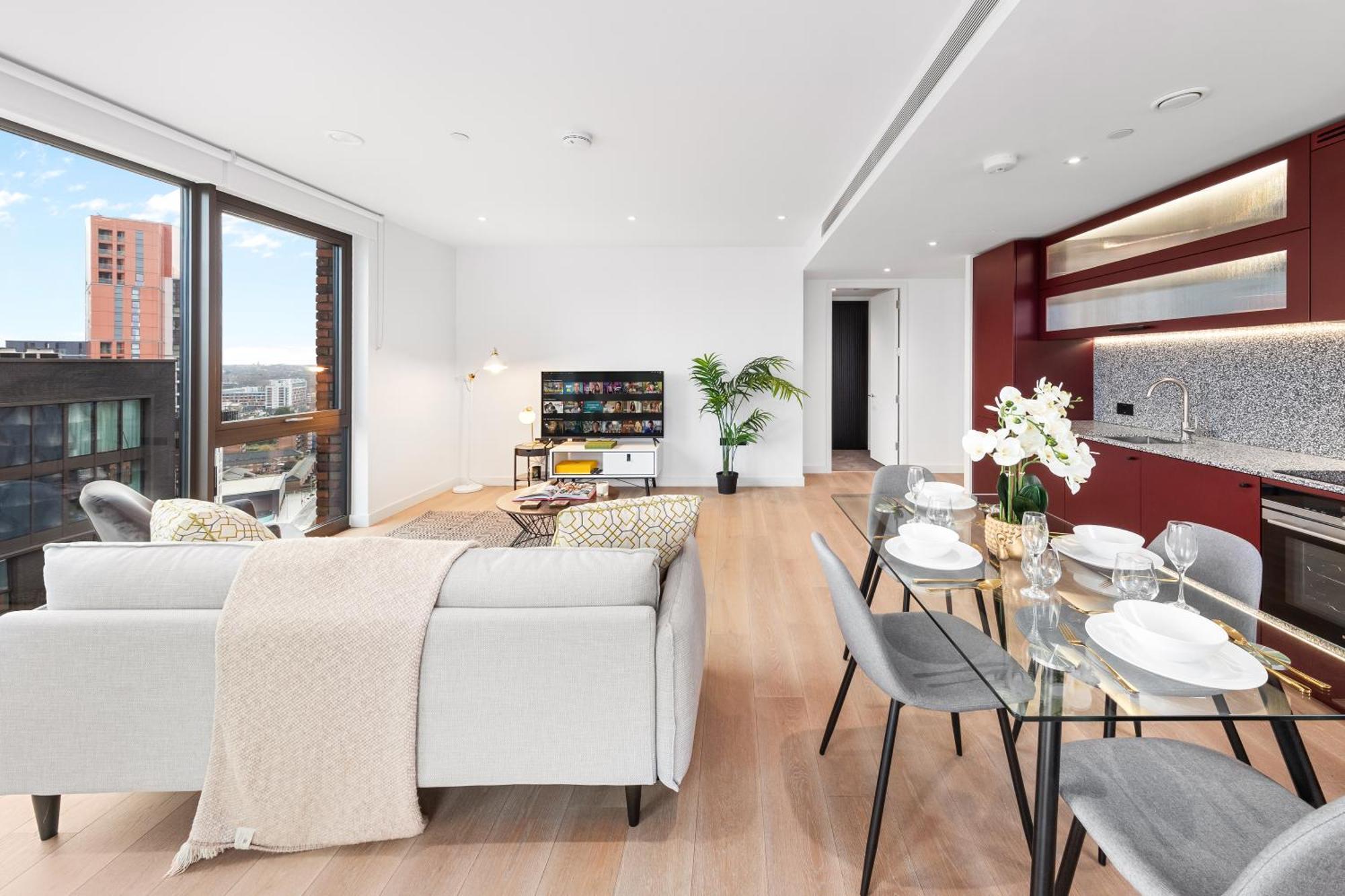 New 2 Bedroom Flat Riverview Balcony Aparthotel Londres